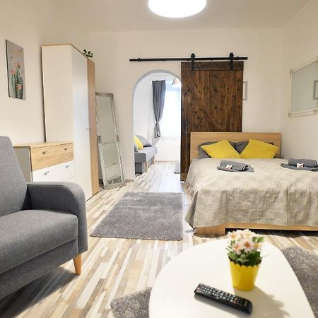 Castle Garden Apartman Eğri Dış mekan fotoğraf