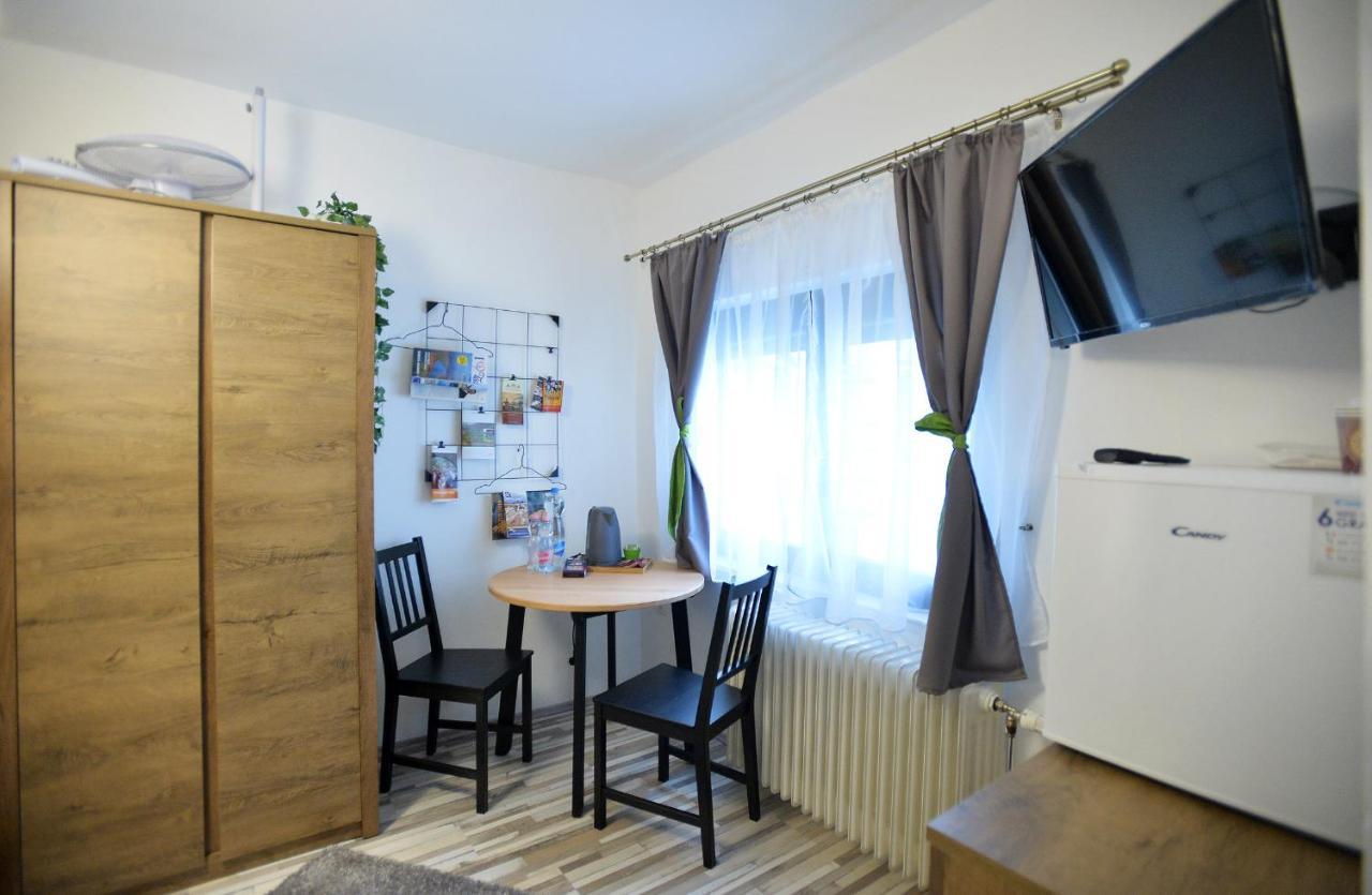 Castle Garden Apartman Eğri Dış mekan fotoğraf